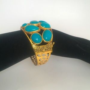 Gold turquoise hinged bangle bracelet Thailand NWT